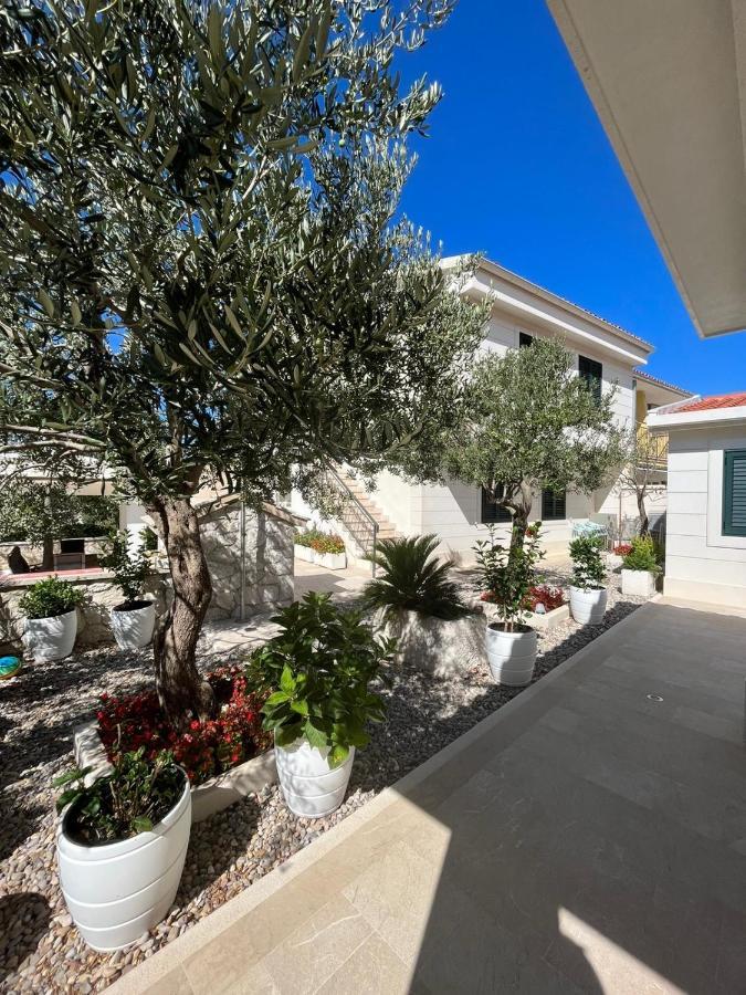Apartman Stipic 1 Baška Voda Exterior foto