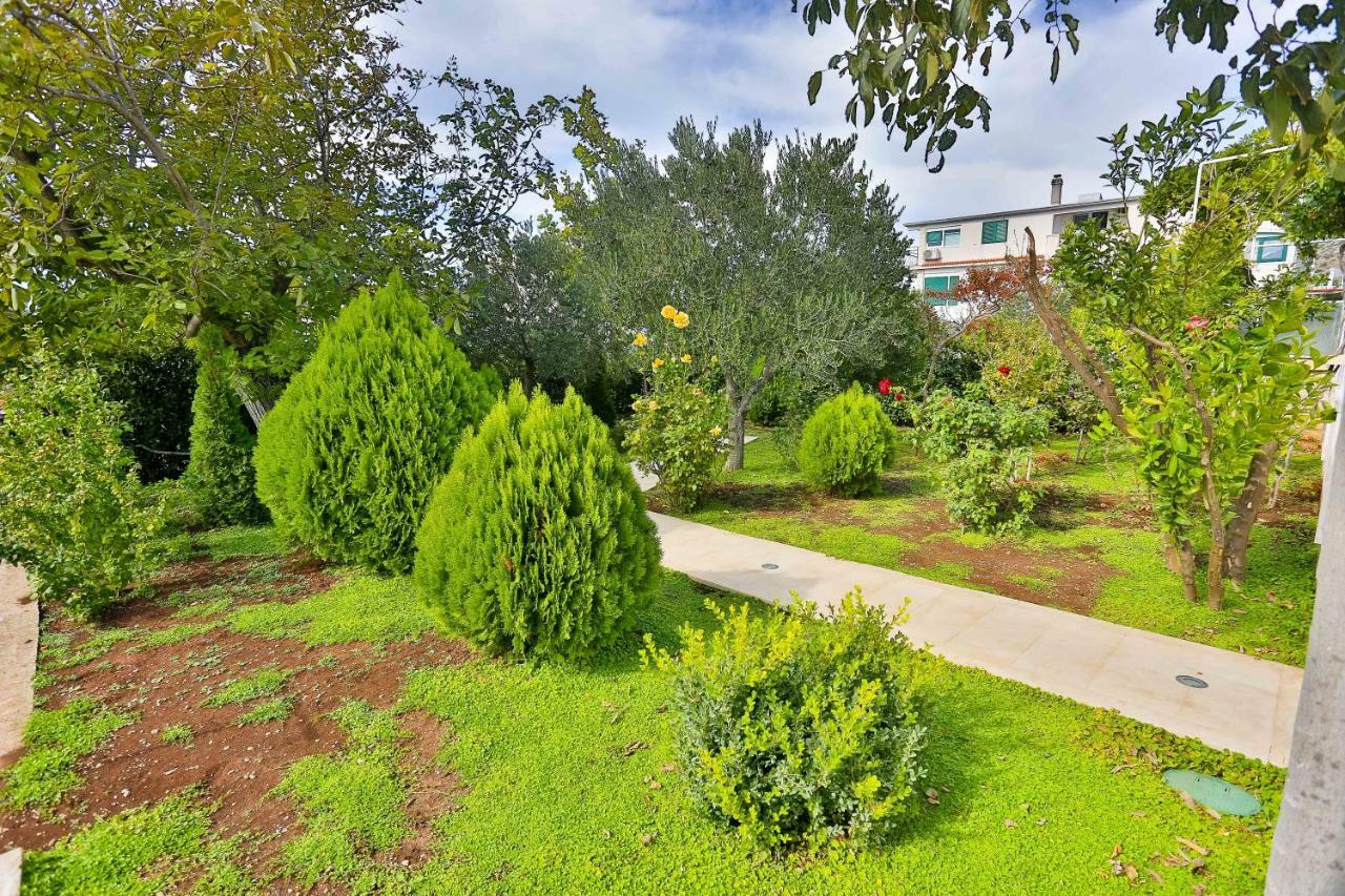 Apartman Stipic 1 Baška Voda Exterior foto