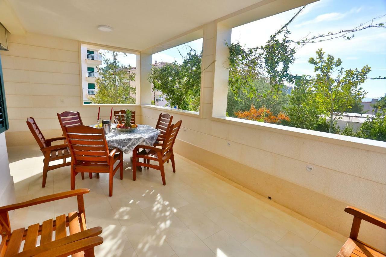 Apartman Stipic 1 Baška Voda Exterior foto