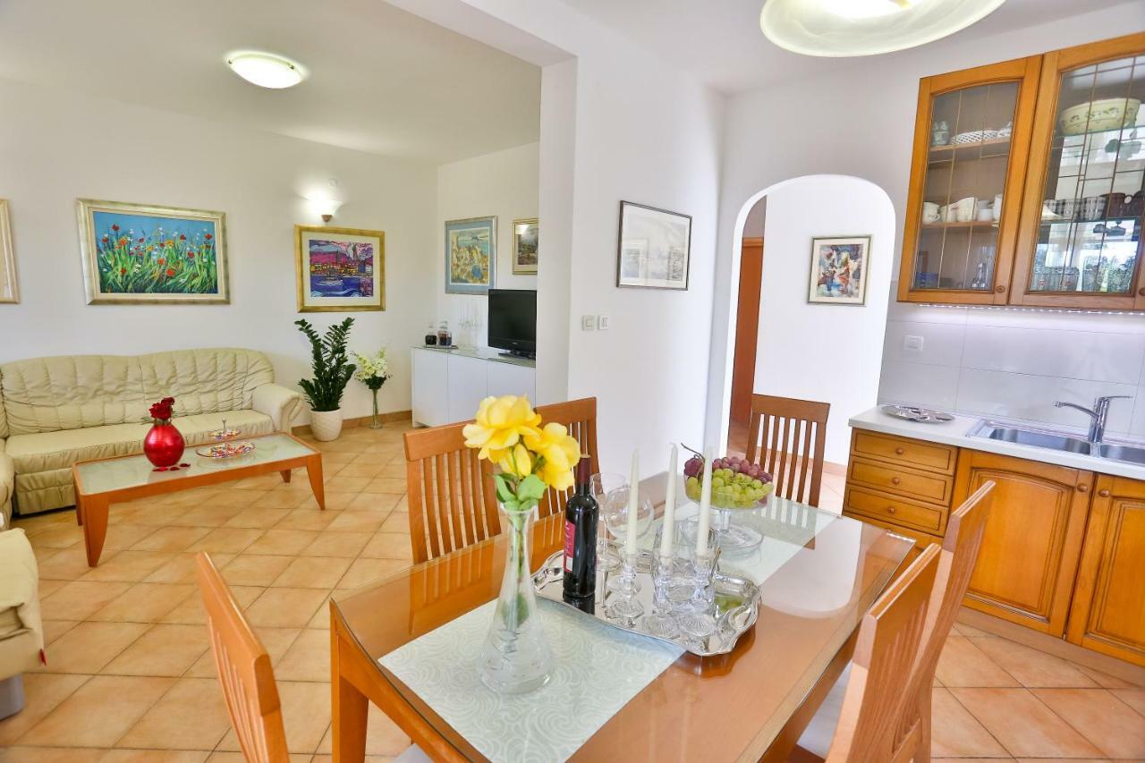 Apartman Stipic 1 Baška Voda Exterior foto